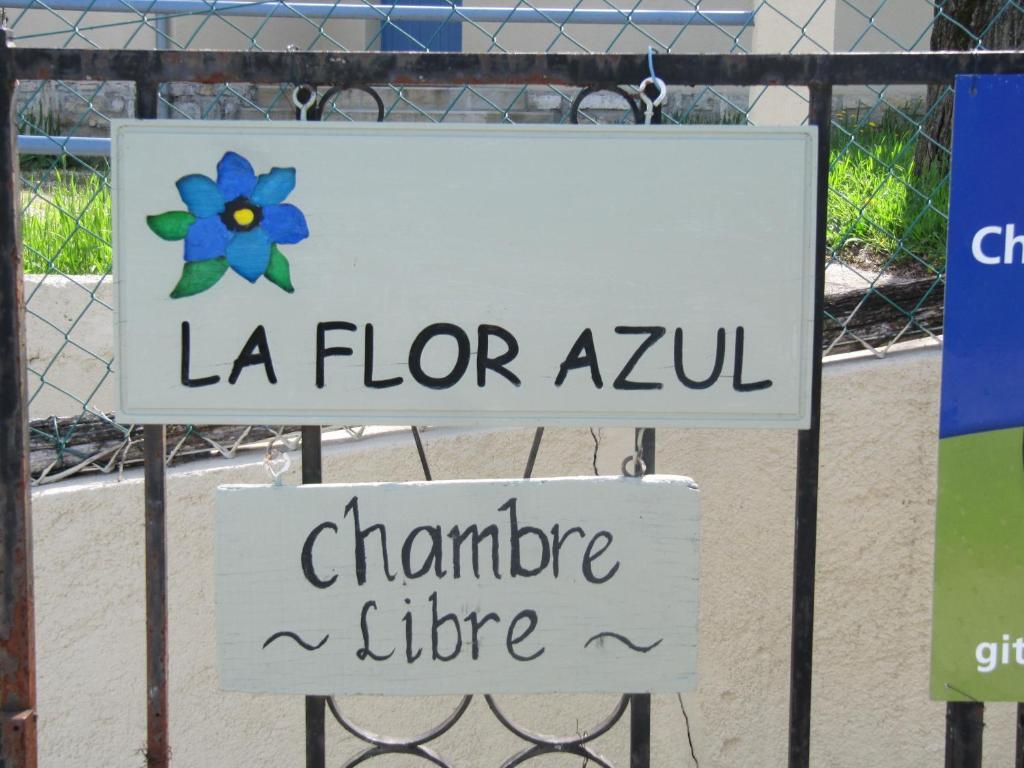 La Flor Azul Bed & Breakfast Grospierres Exterior photo